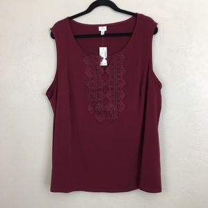 Dressbarn Sleveless Blouse Bugundy